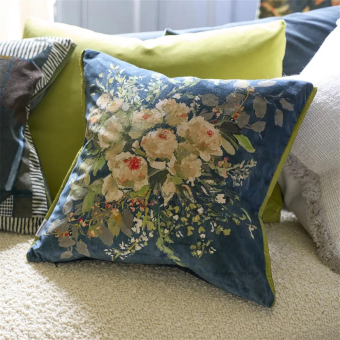 Margaretta Velours Cushion