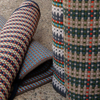 Strata 04 in-outdoor Rug runner