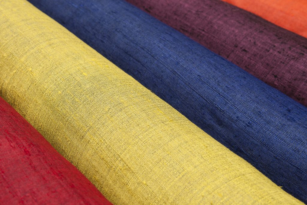 La soie : un tissu, différents tissages - Bahor Eco Couture
